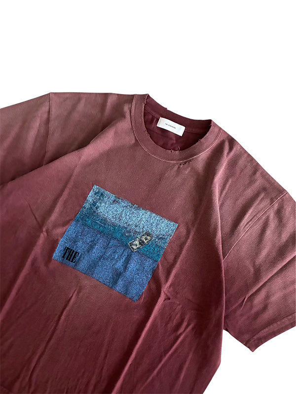 THE JEAN PIERRE ジャン・ピエール Pigment PHOTO EMB SS TEE - BORDEAUX -