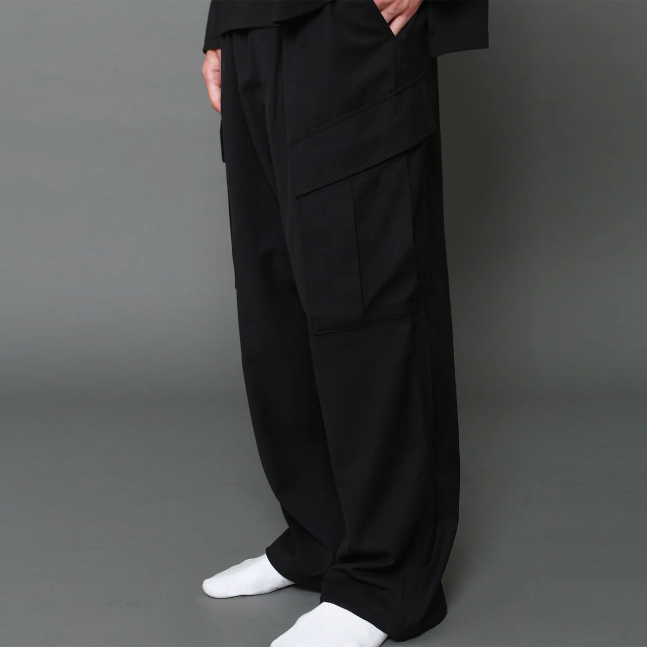 FORTUNA フォルトゥナオム WOOLY TECH Twill Cargo PANTS - BLACK -