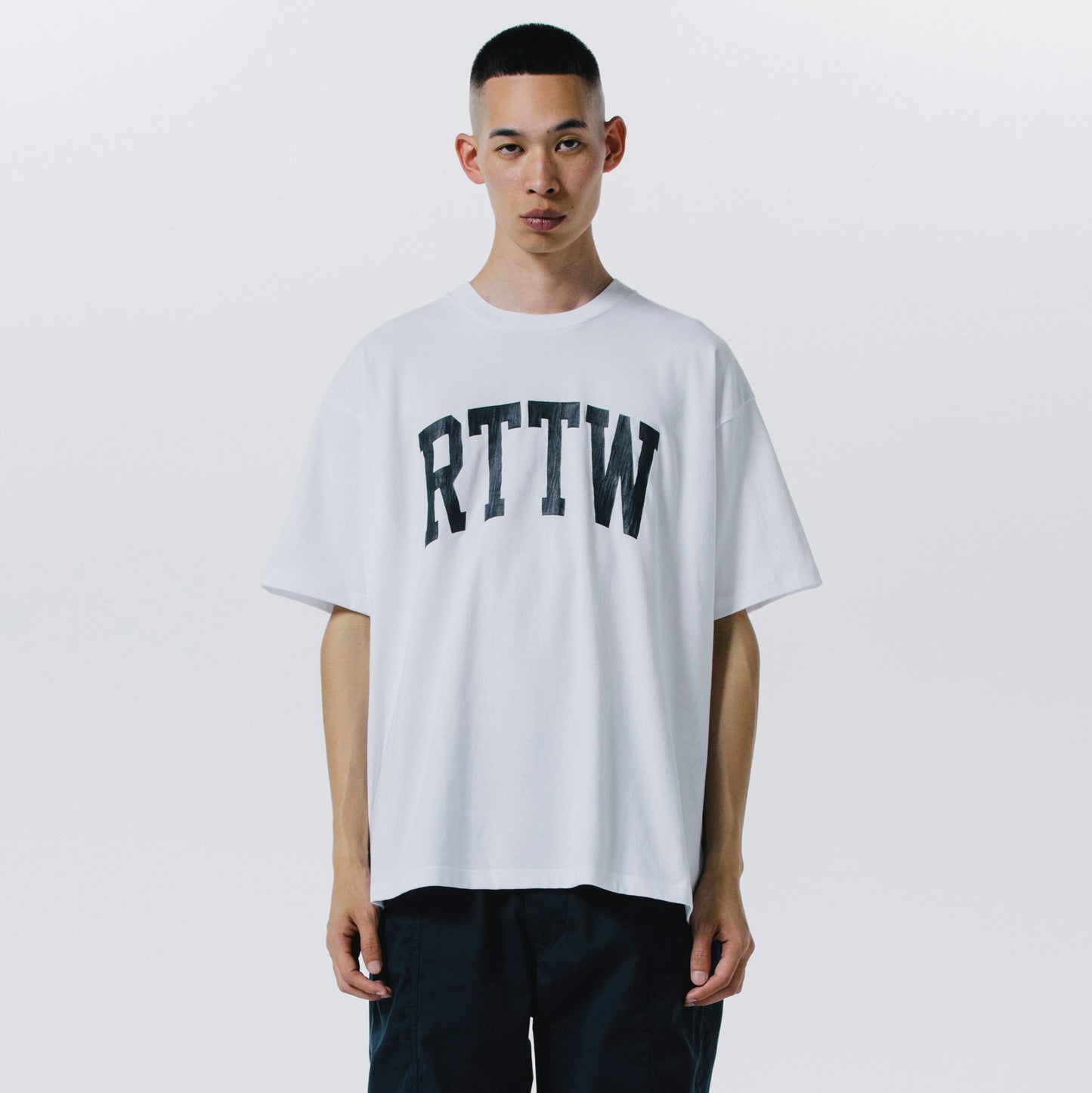 ROTTWEILER ロットワイラー RTTW TEE- WHITE -