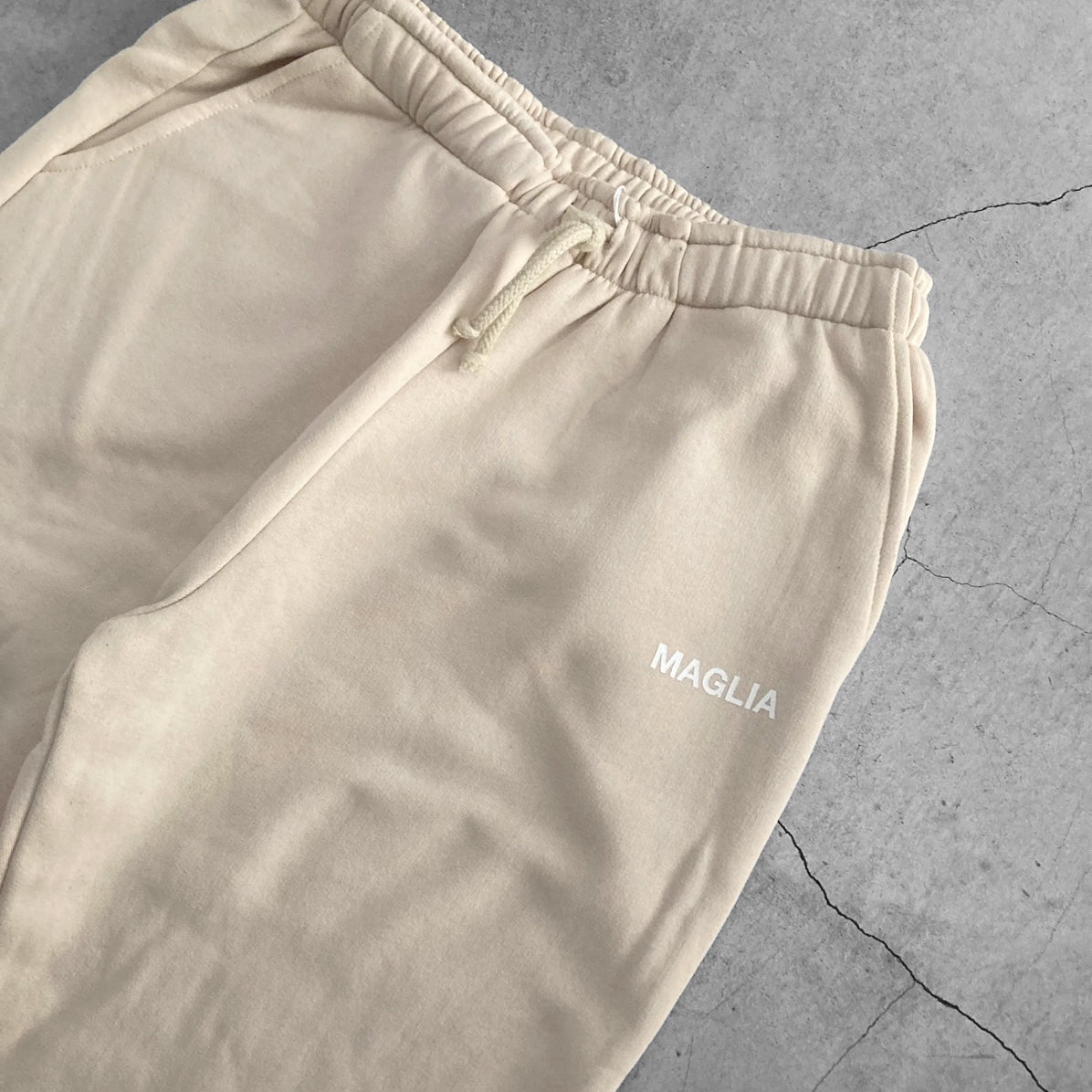 MAGLIA マリア SWEAT PANTS - BEIGE -