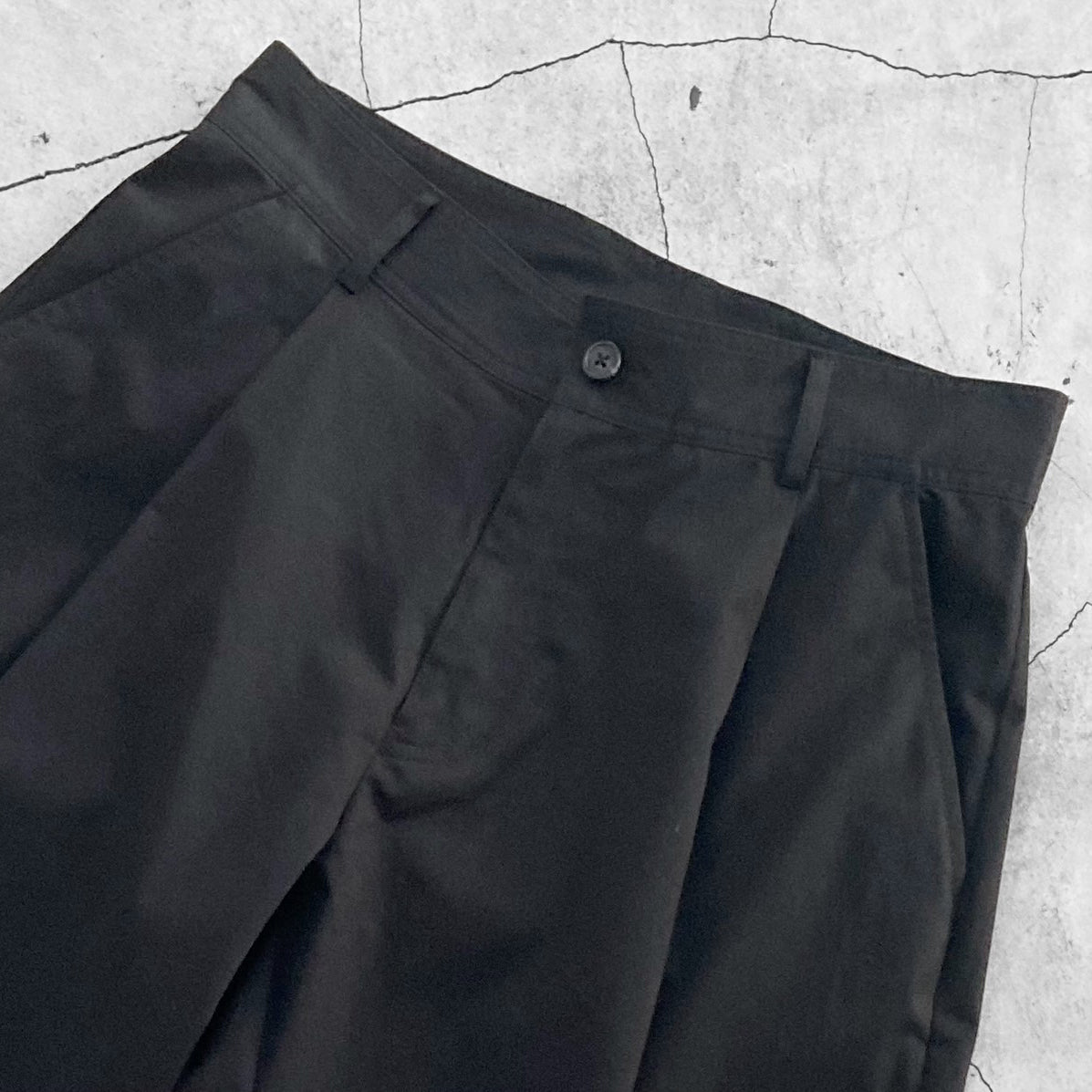 FORTUNA homme フォルトゥナオム SUPIMA Tuck Chino PT - BLACK-