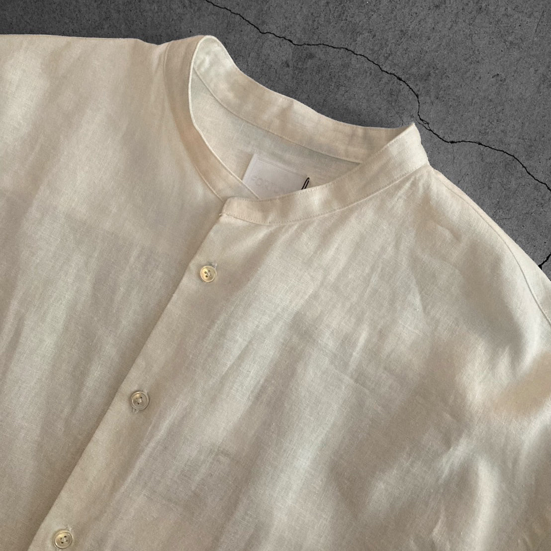 FORTUNA homme フォルトゥナオム Silky NoCollar Shirt - WHITE -