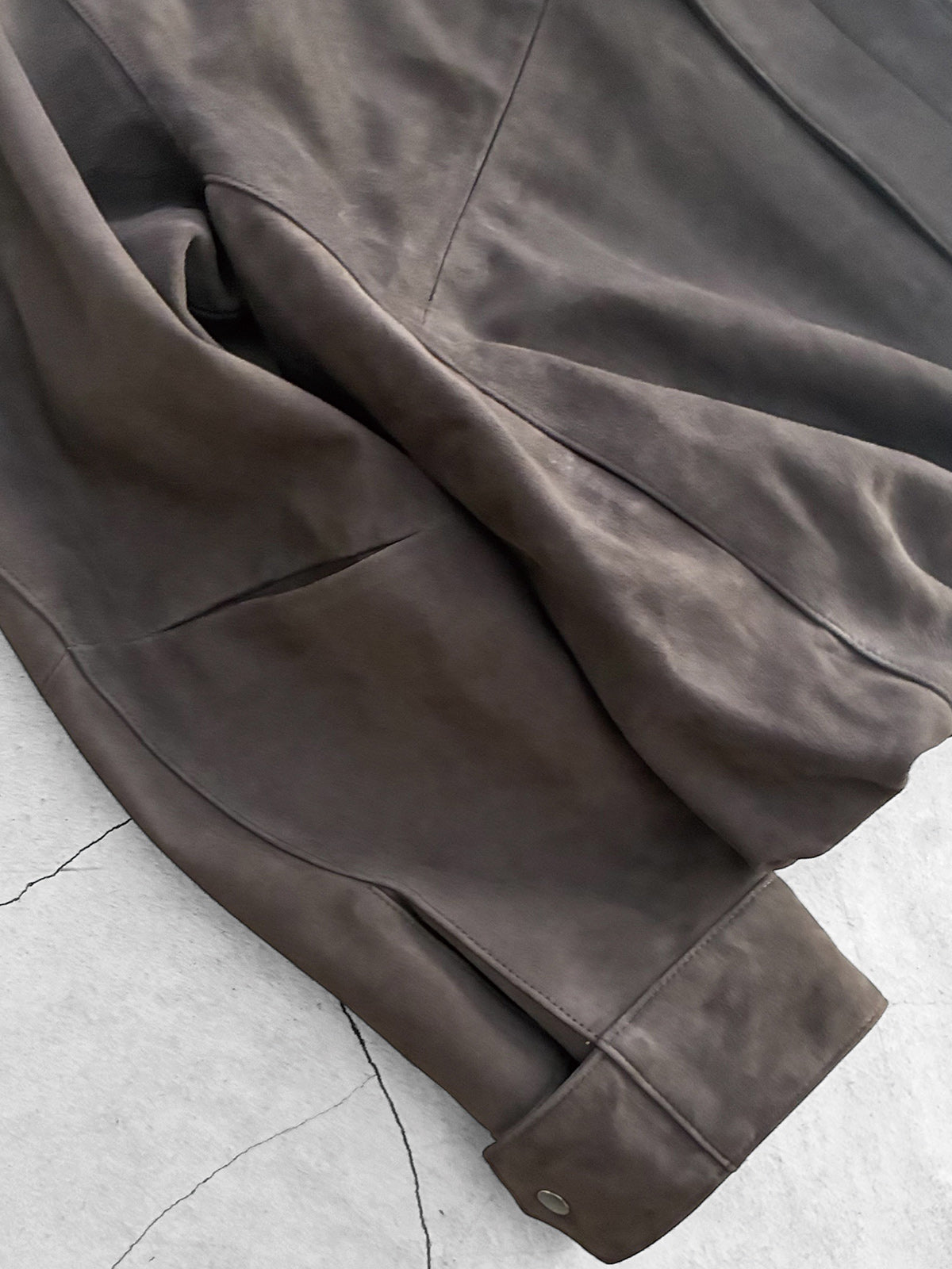 THE JEAN PIERRE ジャン・ピエール Drape Suede Flight Blouson  - DARK BROWN -