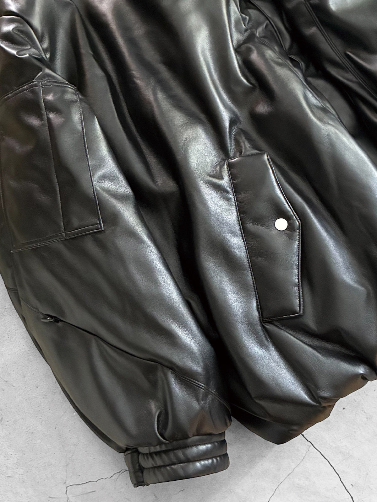 THE JEAN PIERRE ジャン・ピエール Signature Drop FauxLeather Puffer Blouson - BLACK -