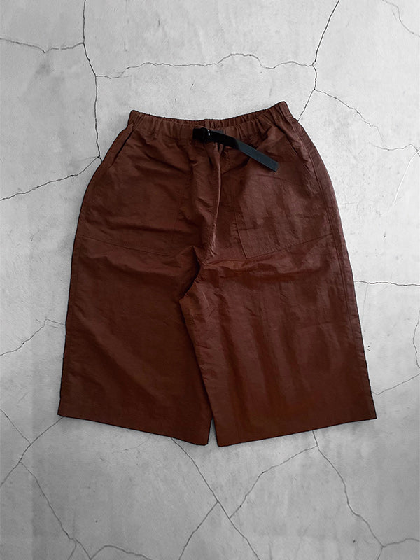 SCARPETTA スカルペッタ NYLON WIDE SHORT PANTS - BROWN -